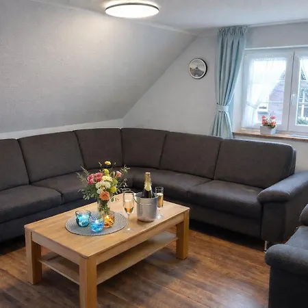 Apartment Ferienbauernhof Liesenberg Bauernhauswohnung Landerlebnis Fehmarn